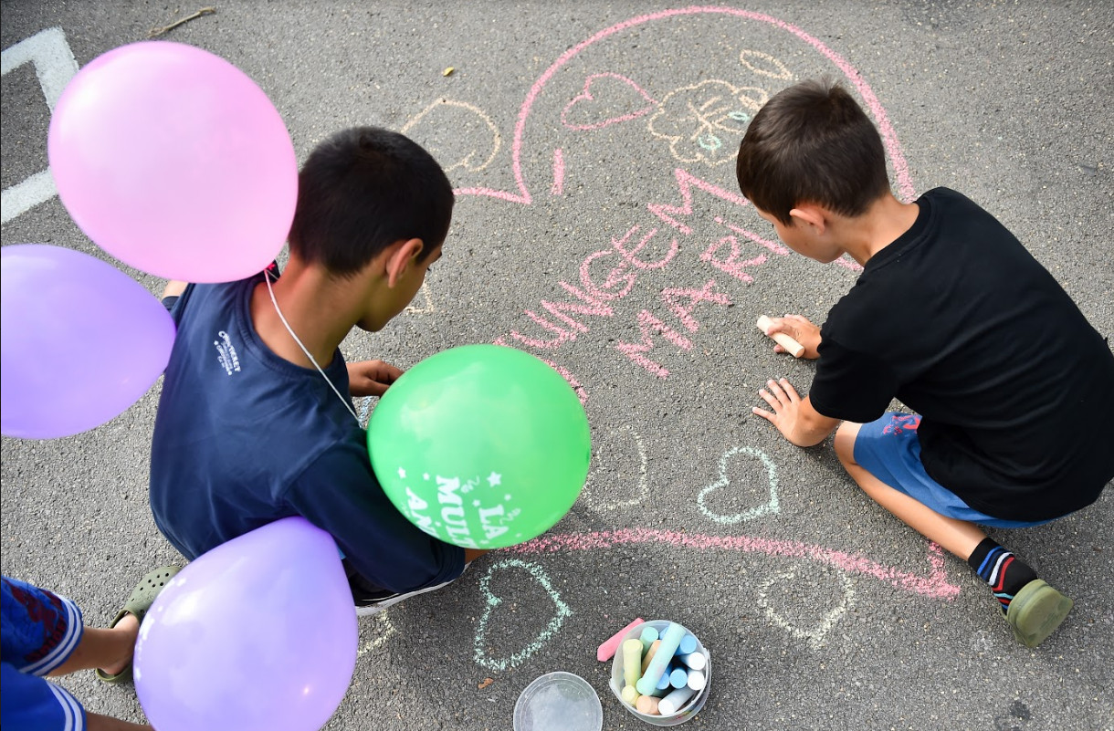 “Învaţă-mă să citesc!” – Fii voluntar pentru copiii din centre de plasament!