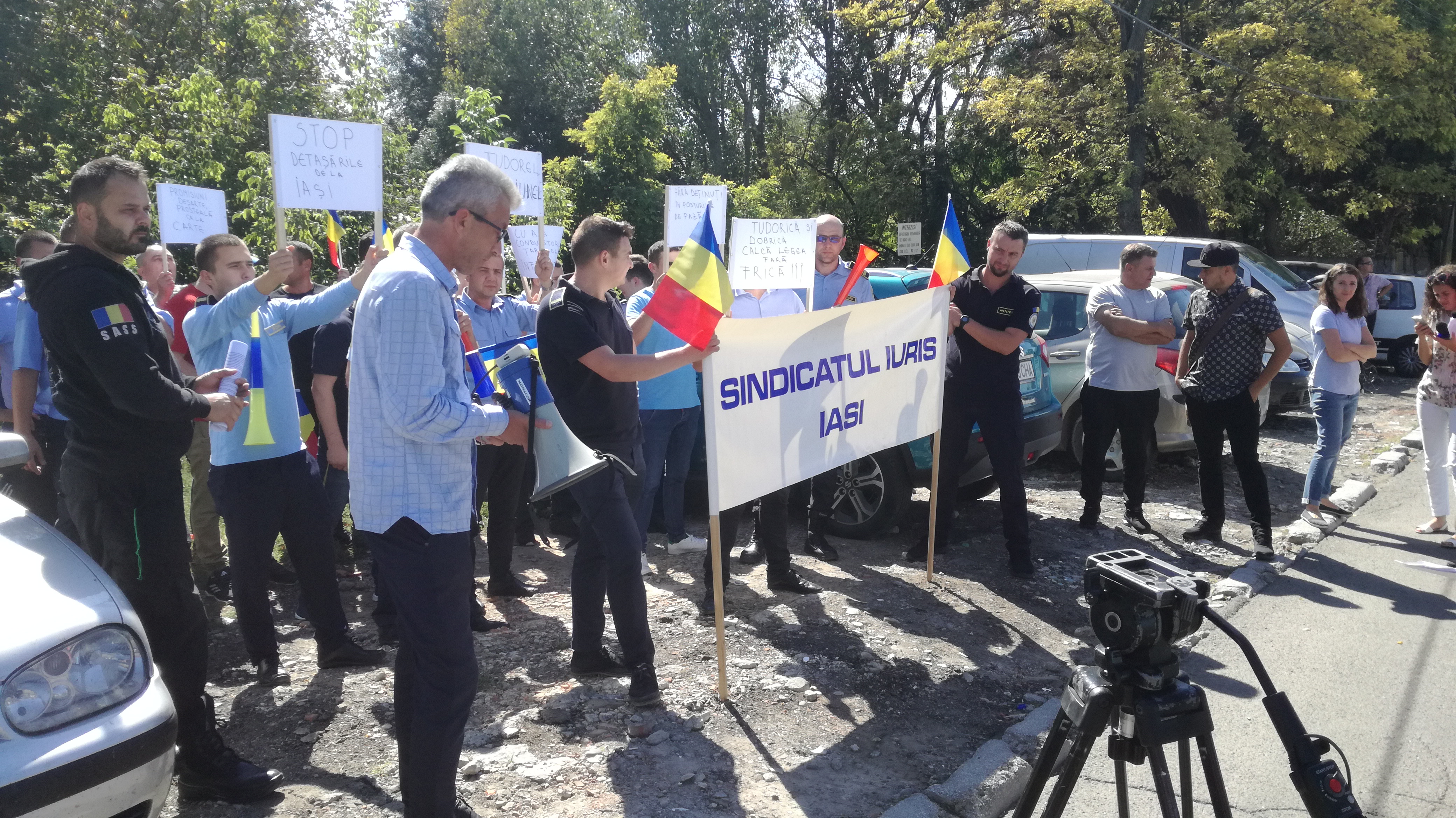 (AUDIO/FOTO) Protest la Penitenciarul de Maximă Siguranţă din Iaşi