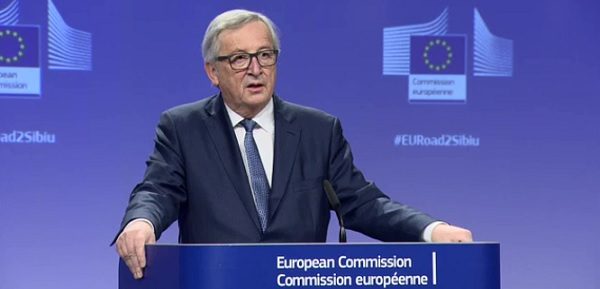 Jean-Claude Juncker: Uniunea Europeană sprijină şi încurajează toate proiectele discutate la Bucureşti