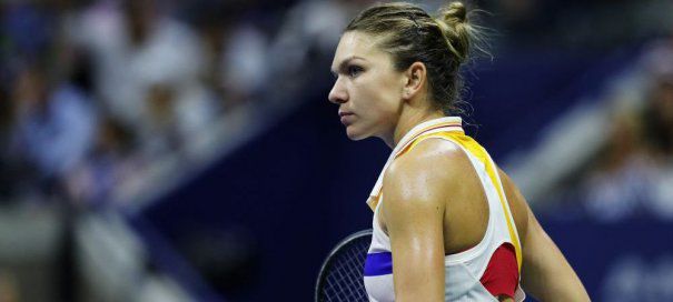 Tenis: Simona Halep s-a retras de la Turneul Campioanelor