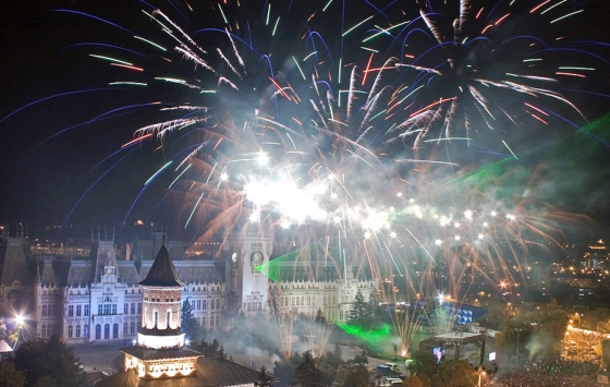 Iaşi: Jocul de artificii, din această seară, a fost anulat