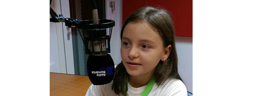 (AUDIO/ FOTO) Delia Calancia, 10 ani, cea mai tânără scriitoare invitată la FILIT 2018: „Am citit cam tot ce este tradus.”