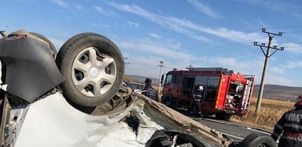 (UPDATE) Vaslui: Accident deosebit de grav, în apropiere de comuna Bogdăneşti. O persoană a decedat