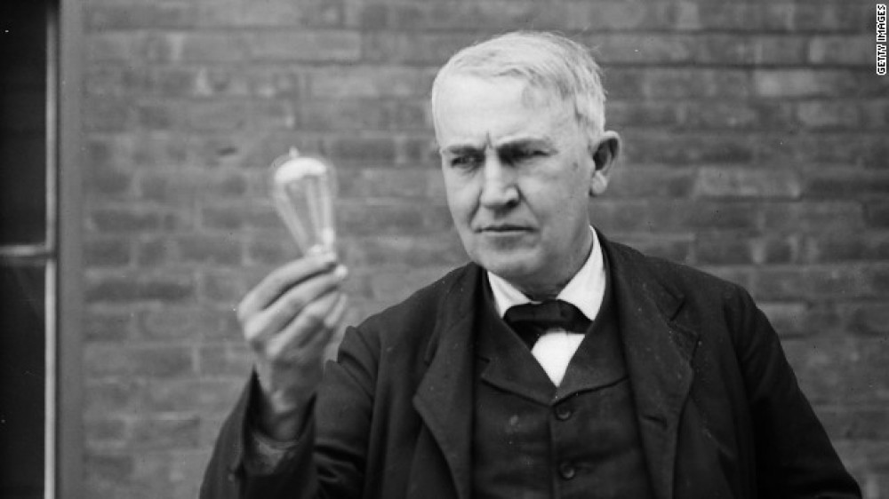 Thomas Alva Edison: „Pentru a avea o idee bună trebuie să ai foarte multe idei”