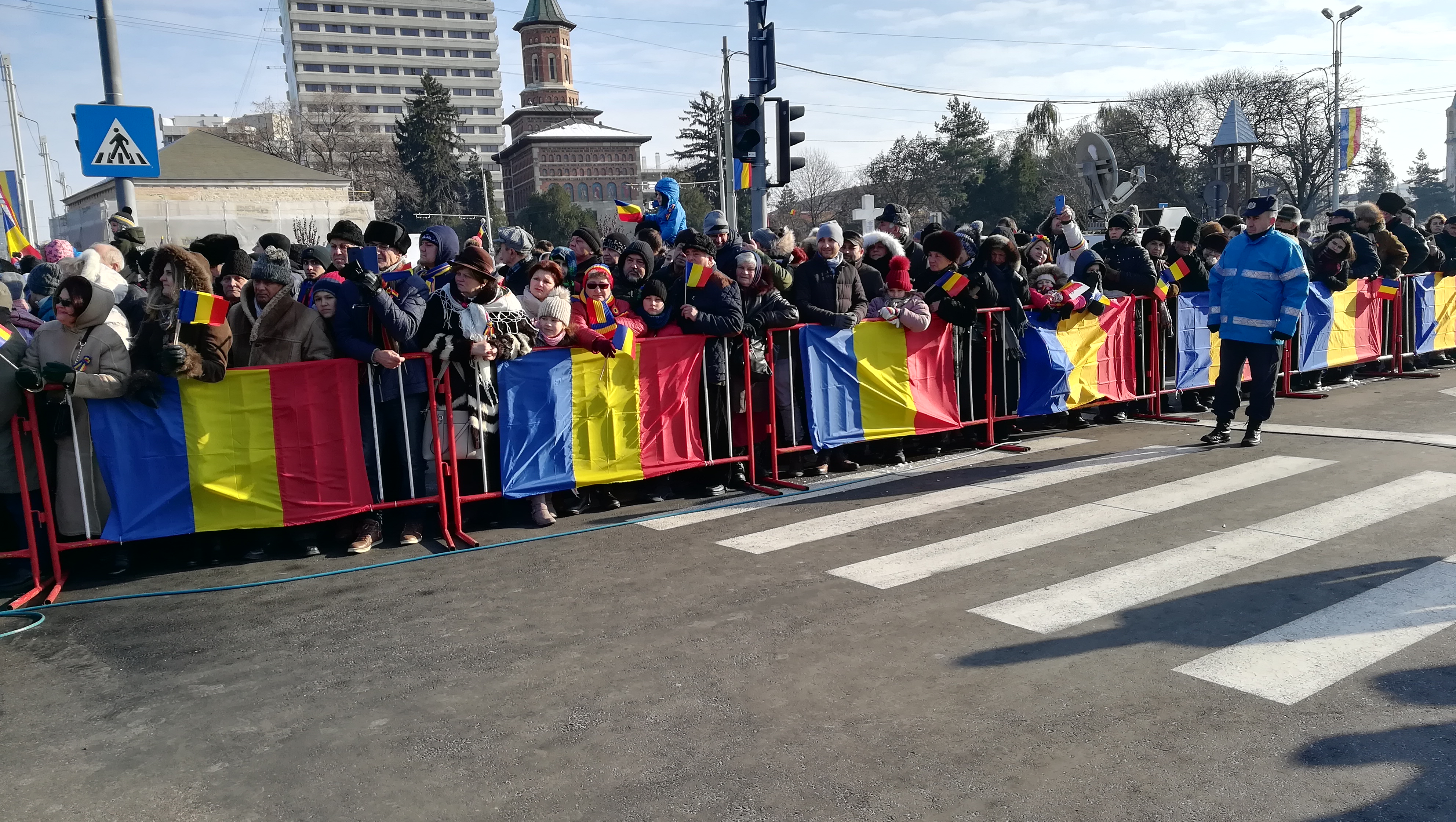 (FOTO) IAŞI: Zece mii de persoane prezente la manifestările dedicate Centenarului Marii Uniri