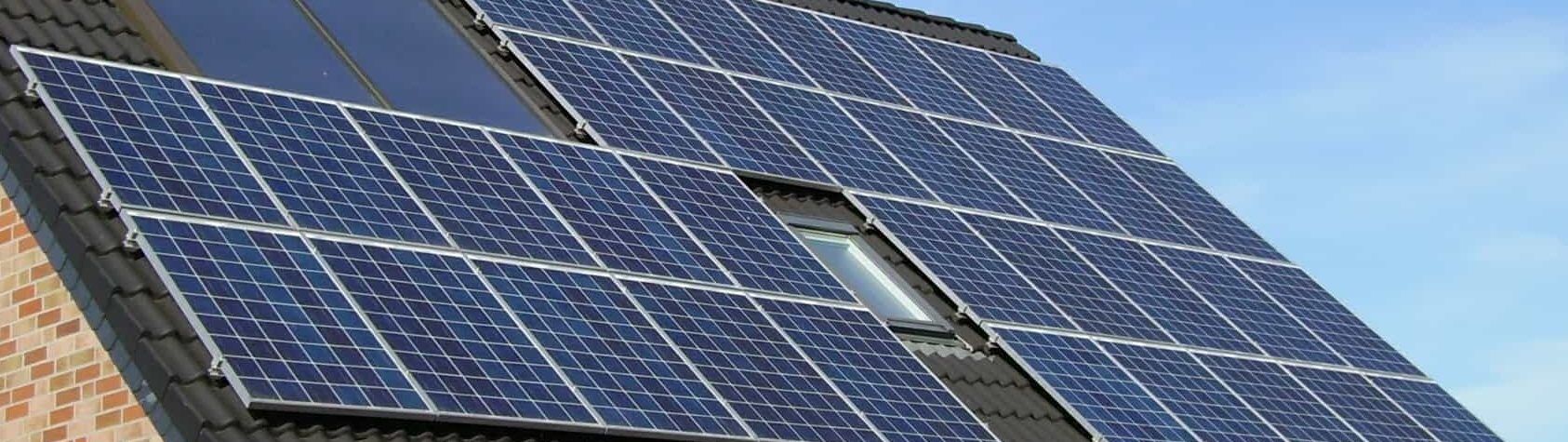 Programul naţional „Casa Verde Fotovoltaice” începe astăzi