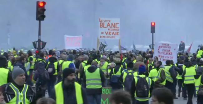 (UPDATE) PROTESTE violente la Paris