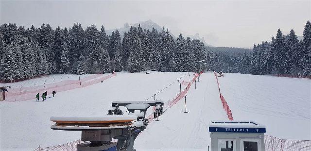 Coronavirus: Staţiunile de ski din Franţa vor cere turiştilor certificatul verde