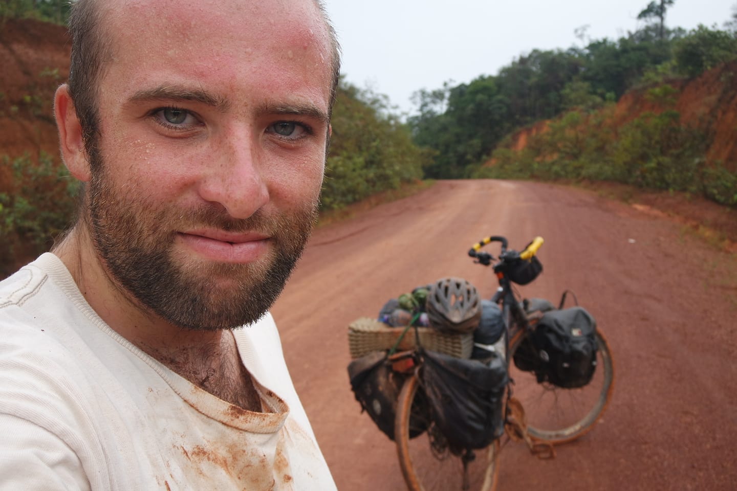 Radu Păltineanu, primul român care a traversat cele două Americi pe bicicletă, din Alaska până în Țara de Foc – în dialog cu Mihai Florin Pohoață, în Matinal.