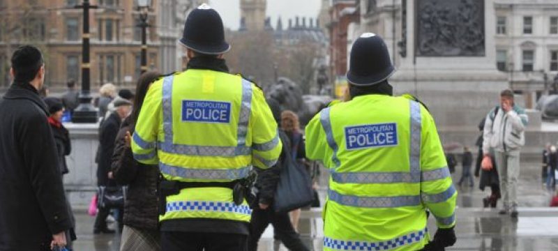 Alertă la Londra. Poliţia britanică a depistat trei pachete suspecte