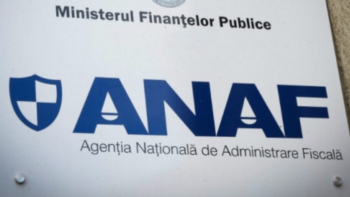 Precizări ale ANAF în legătură cu transferurile de bani între rude şi sumele primite la nunţi şi botezuri