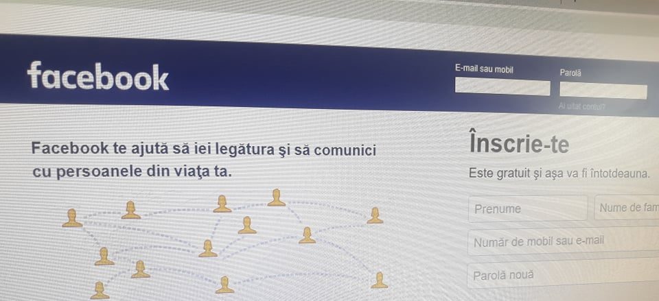 Facebook modifică clauzele de furnizare a serviciilor şi clarifică modul de folosire a datelor utilizatorilor