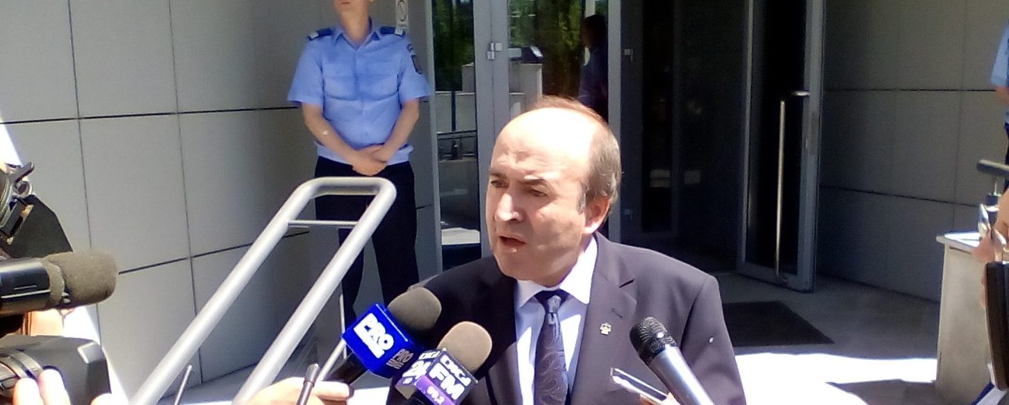 Toader, după întâlnirea cu Birchall: Îmi exprim convingerea că va continua ceea ce am dus până în prezent la minister