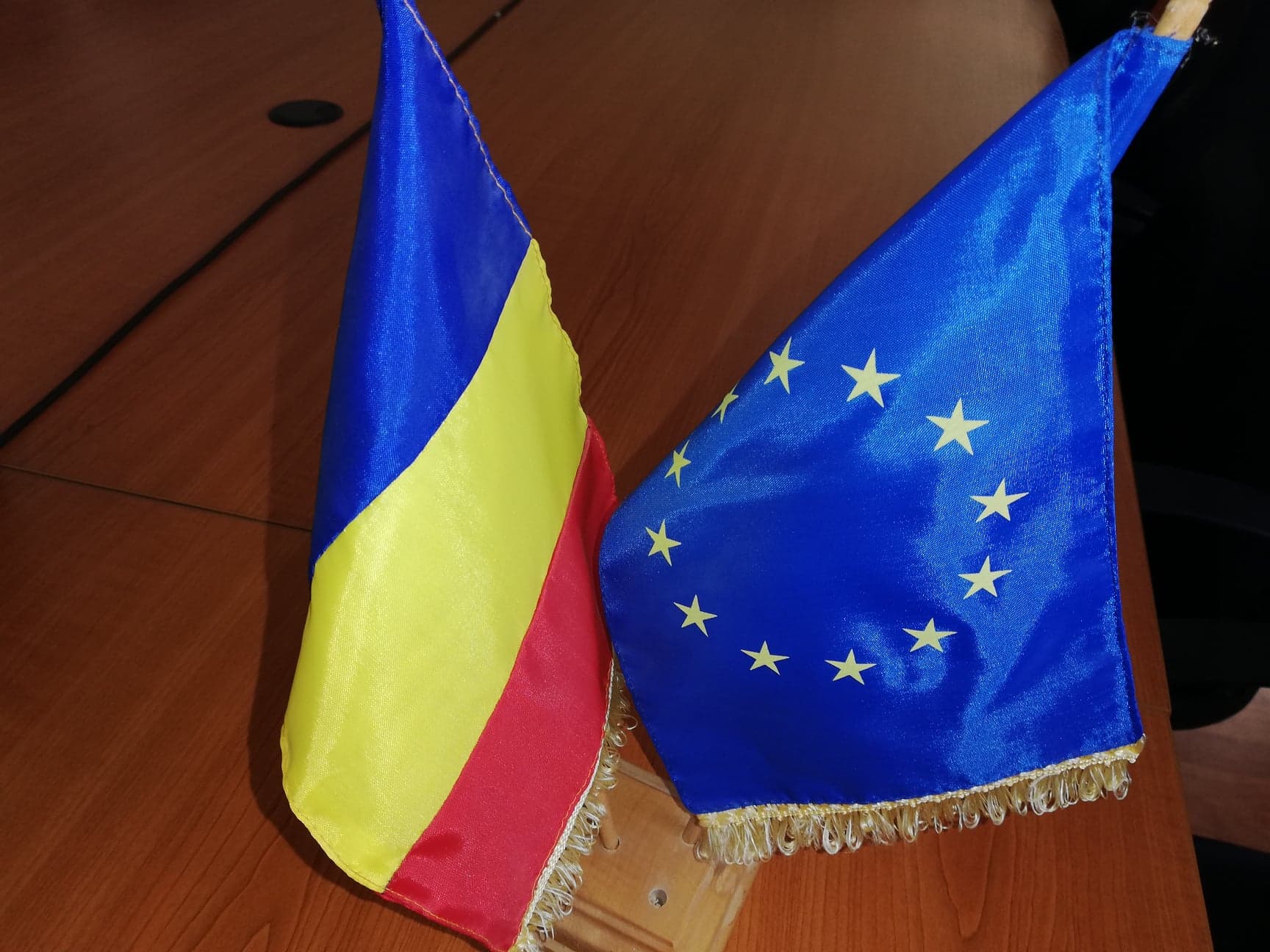 Comisia Europeană transmite un nou avertisment României, după modificarea Codurilor penale