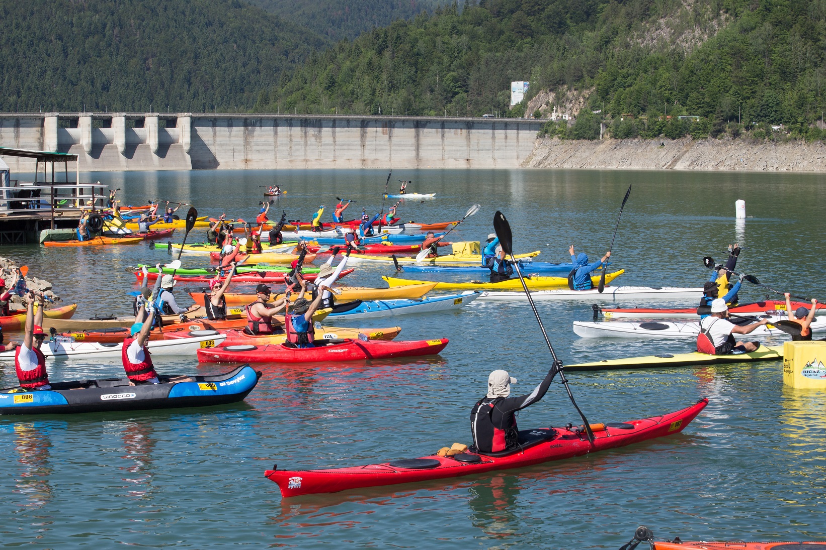 Bicaz Kayak Fest vă aşteaptă pe 15 şi 16 iunie 2019. Bogdan Iftimie, organizatorul evenimentului, cu detalii în Matinal – luni, 10 iunie 2019.