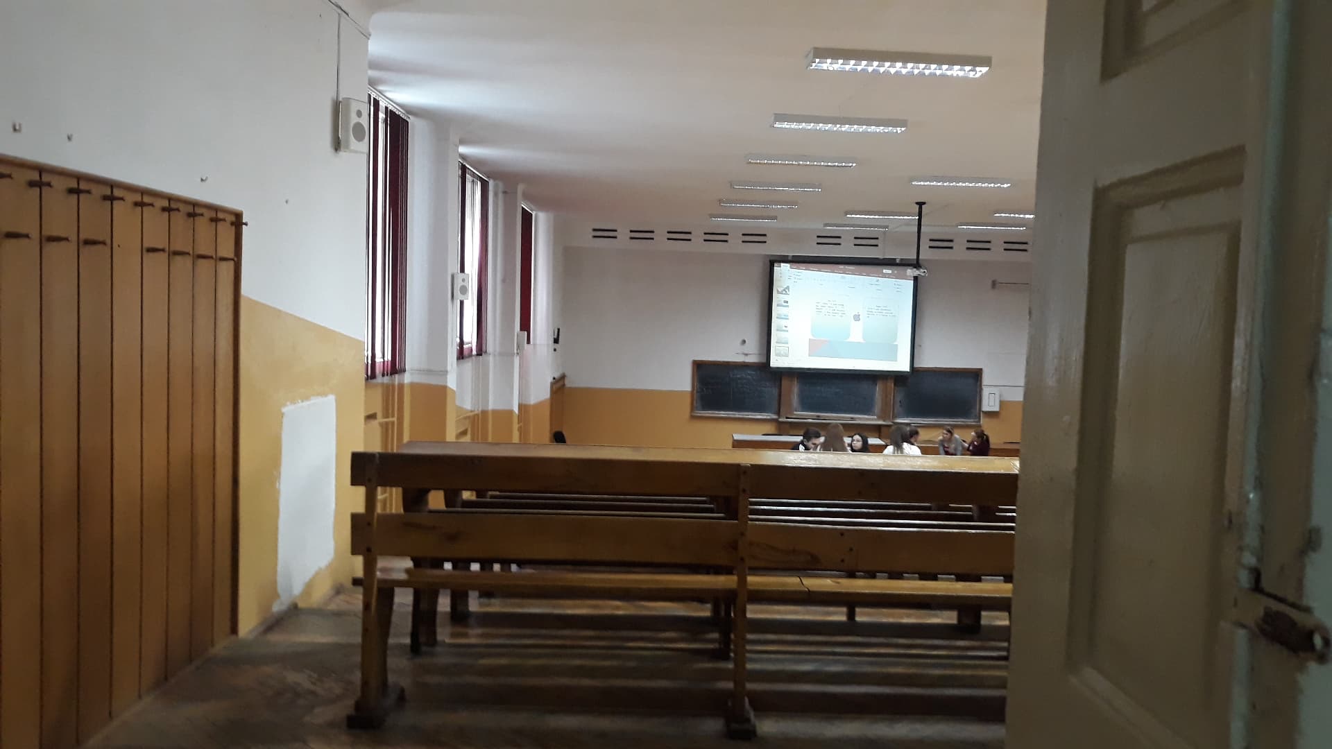 Suceava: USV introduce un program de licenţă şi un master în perspectiva înfiinţării Facultăţii de Medicină