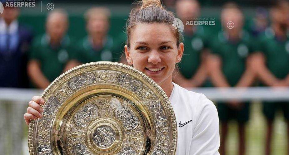 Simona Halep a adus Trofeul feminin de la Wimbledon la Bucureşti