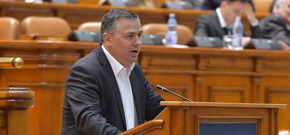 (AUDIO) Deputatul PMP, Petru Movilă: Propunere legislativă privind achiziţia cartelelor prepay doar cu buletinul