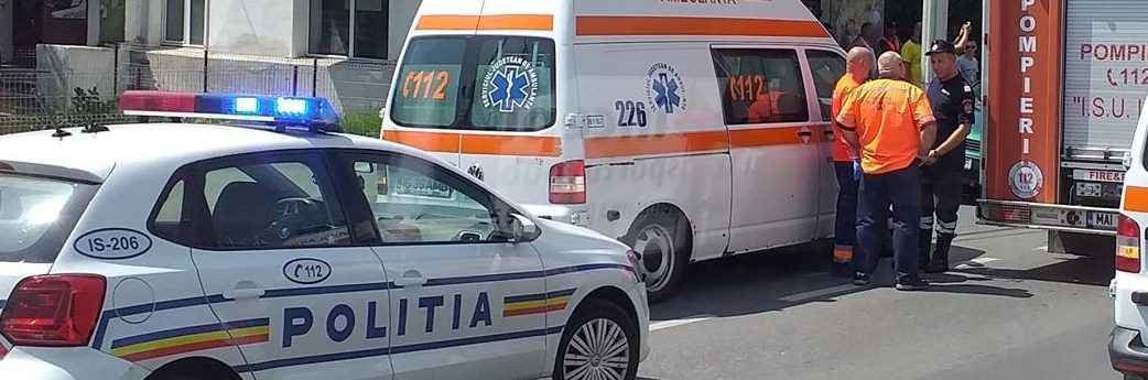 Botoşani: Şoferul unui autocamion răsturnat pe DJ 282B, transportat la spital