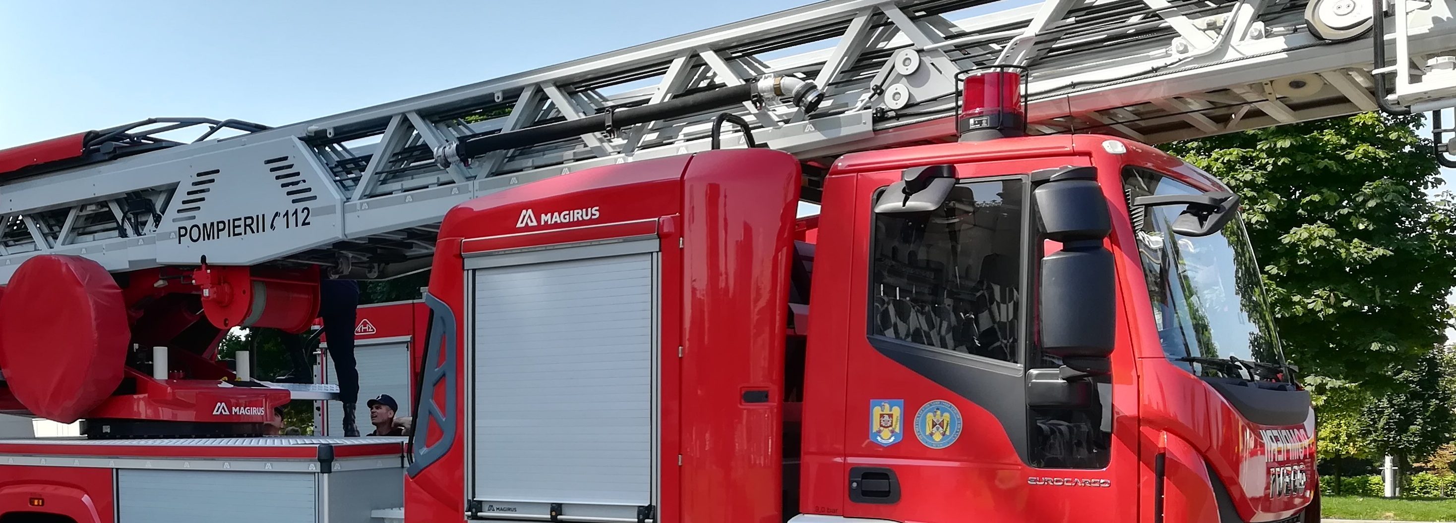 (AUDIO) Incendiu într-un cartier de case din municipiul Huşi, judeţul Vaslui