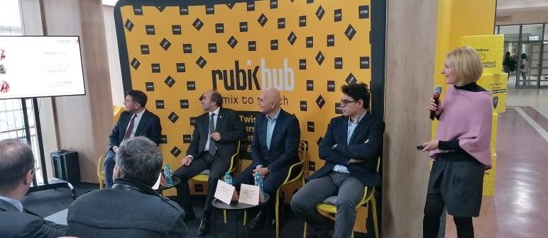 Iaşi: Universitatea „Alexandru Ioan Cuza” și ADR Nord-Est au inaugurat Rubik miniHub, primul spațiu de co-working studențesc