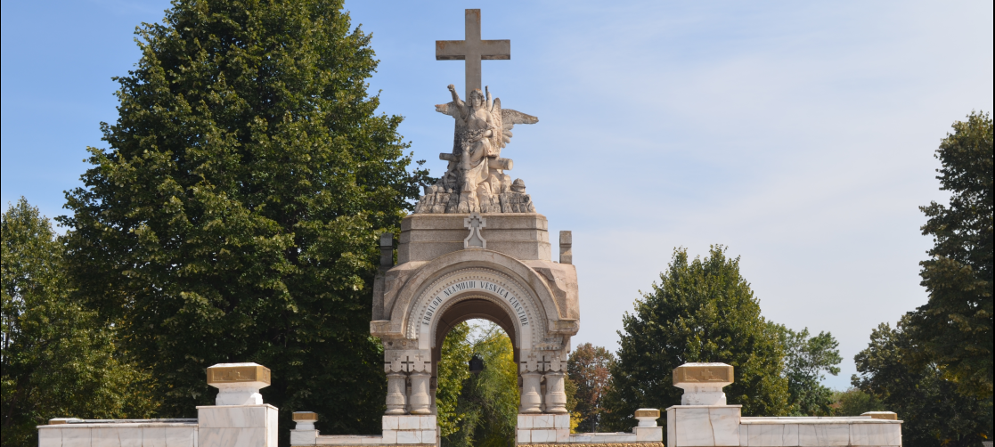 (FILM) Mausoleul din Galați