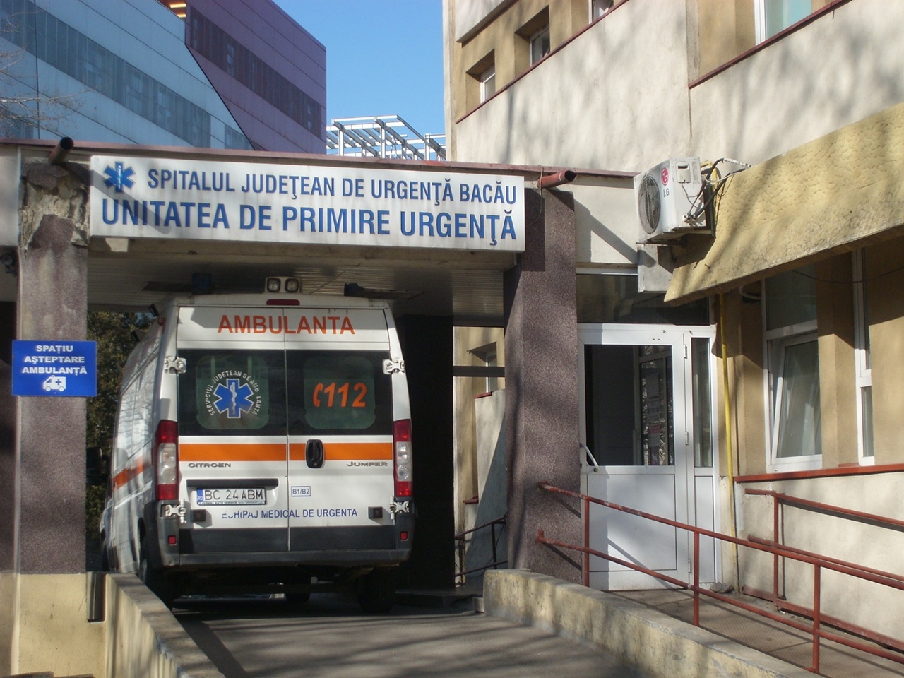 (AUDIO) Bacău: Peste 150 de persoane au fost vaccinate împotriva COVID-19