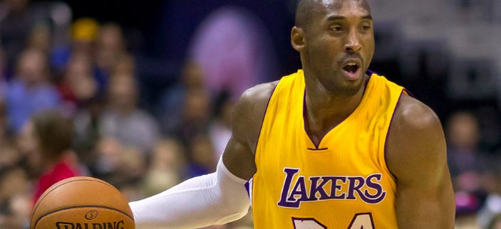 Legenda baschetului, Kobe Bryant, a murit într-un accident de elicopter