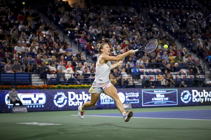 Simona Halep triumfă în turneul din Dubai