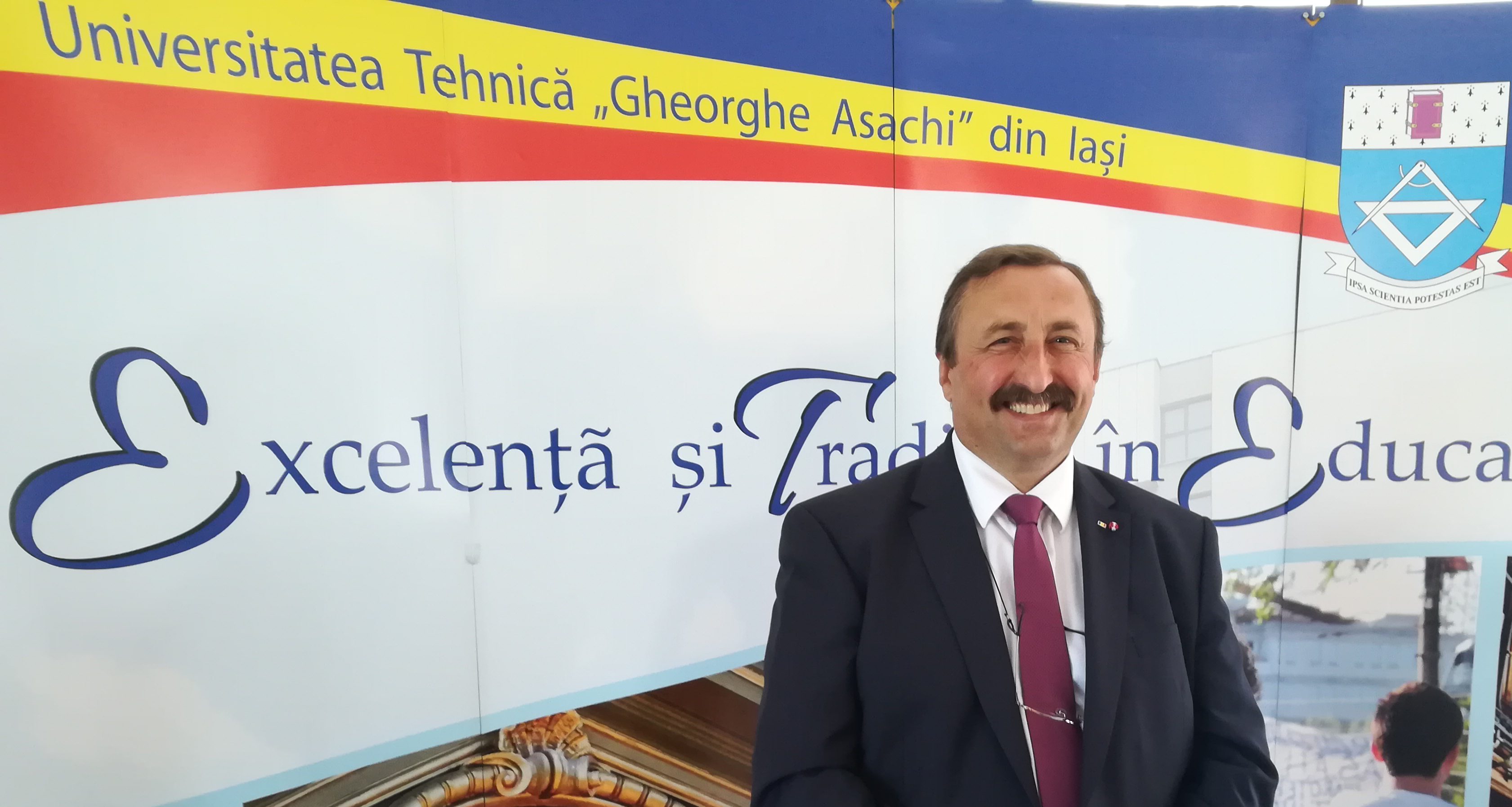 (AUDIO) Iași: Activitate didactică în sistem hybrid la Universitatea Tehnică „Gheorghe Asachi”