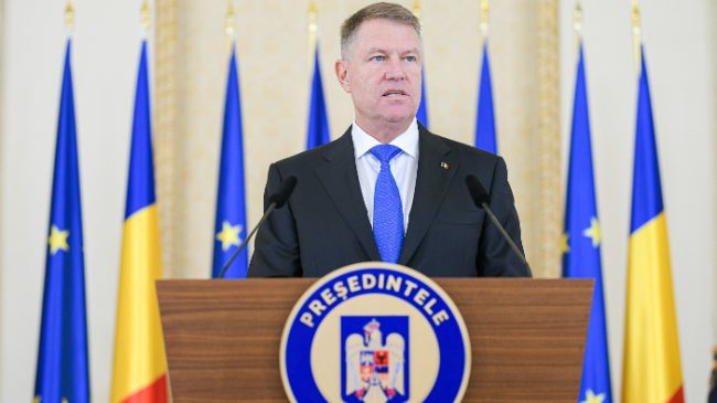 Iohannis a semnat decretul pentru desemnarea lui Cîţu candidat la funcţia de prim-ministru