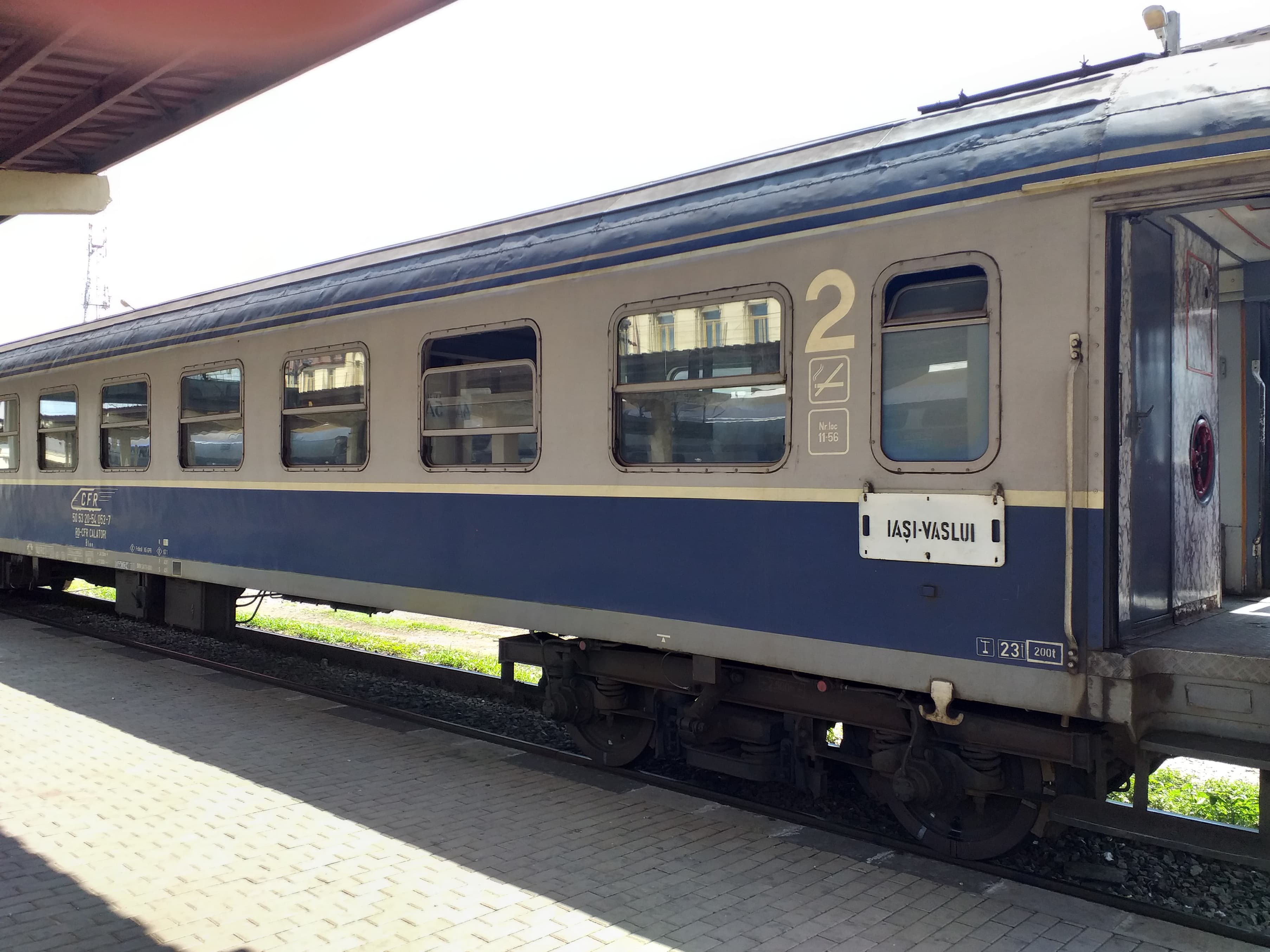 Biletele de tren se scumpesc începând de astăzi