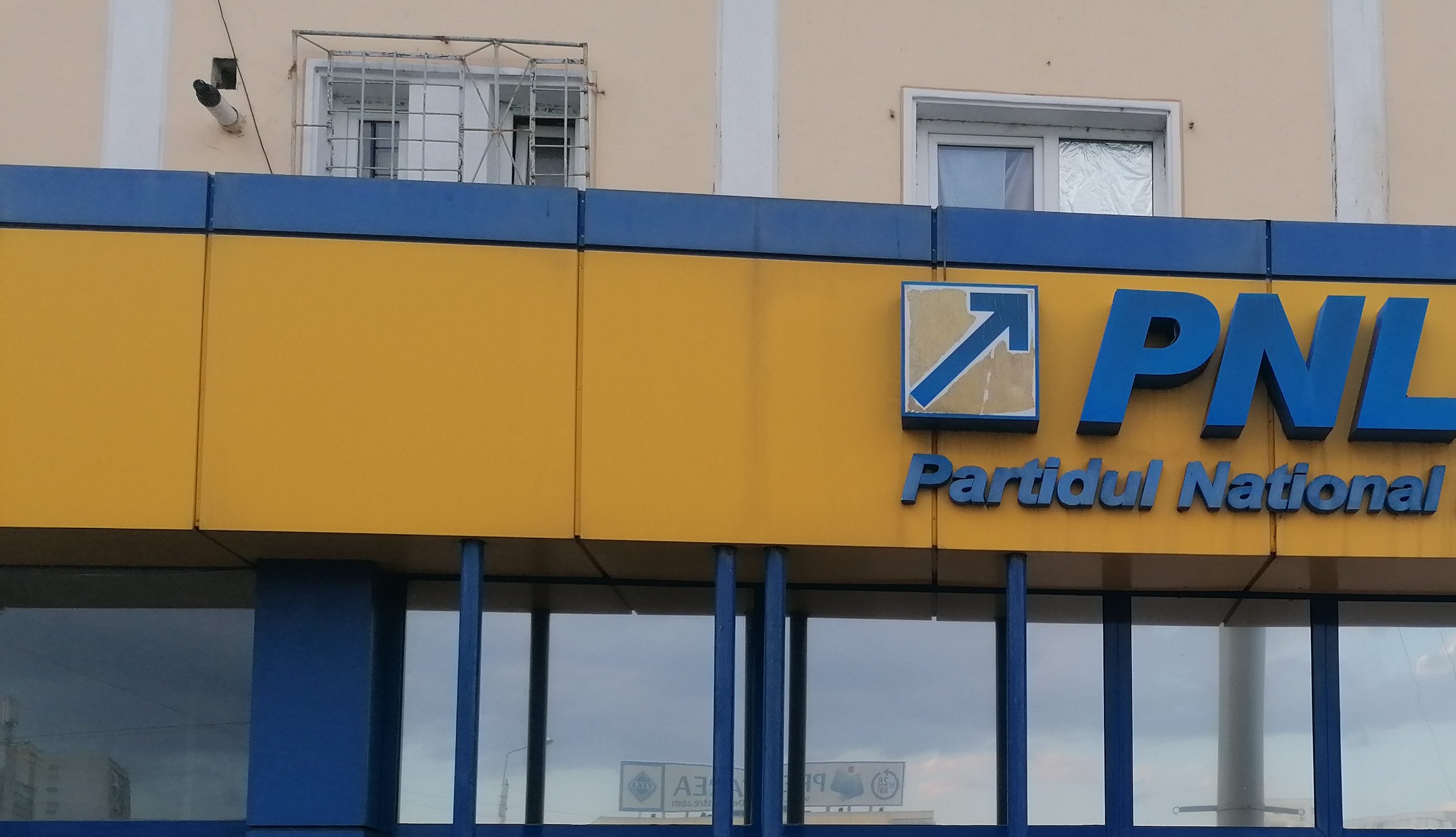 BPN al PNL se reuneşte luni pentru a decide candidaţii la alegerile locale