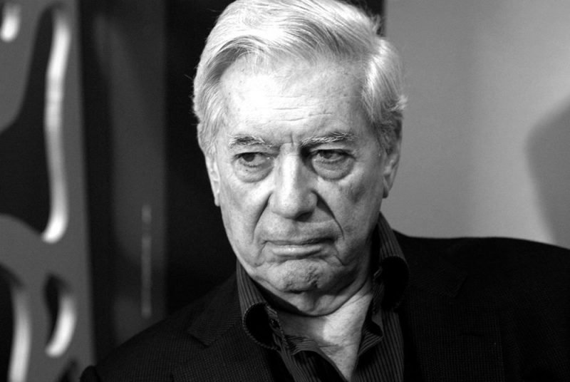 Mario Vargas Llosa: „Doar un idiot poate fi complet fericit”