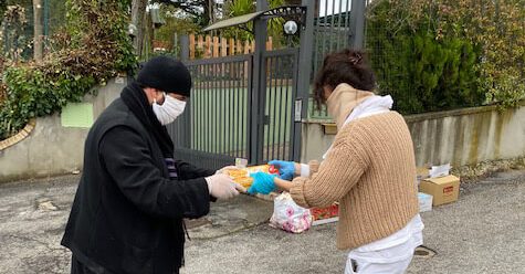 Caravana “Pâinea noastră cea de toate zilele”- proiect al Episcopiei Ortodoxe Române din Italia. Emisiunea ”Weekend cu prieteni” (5.04.2020)