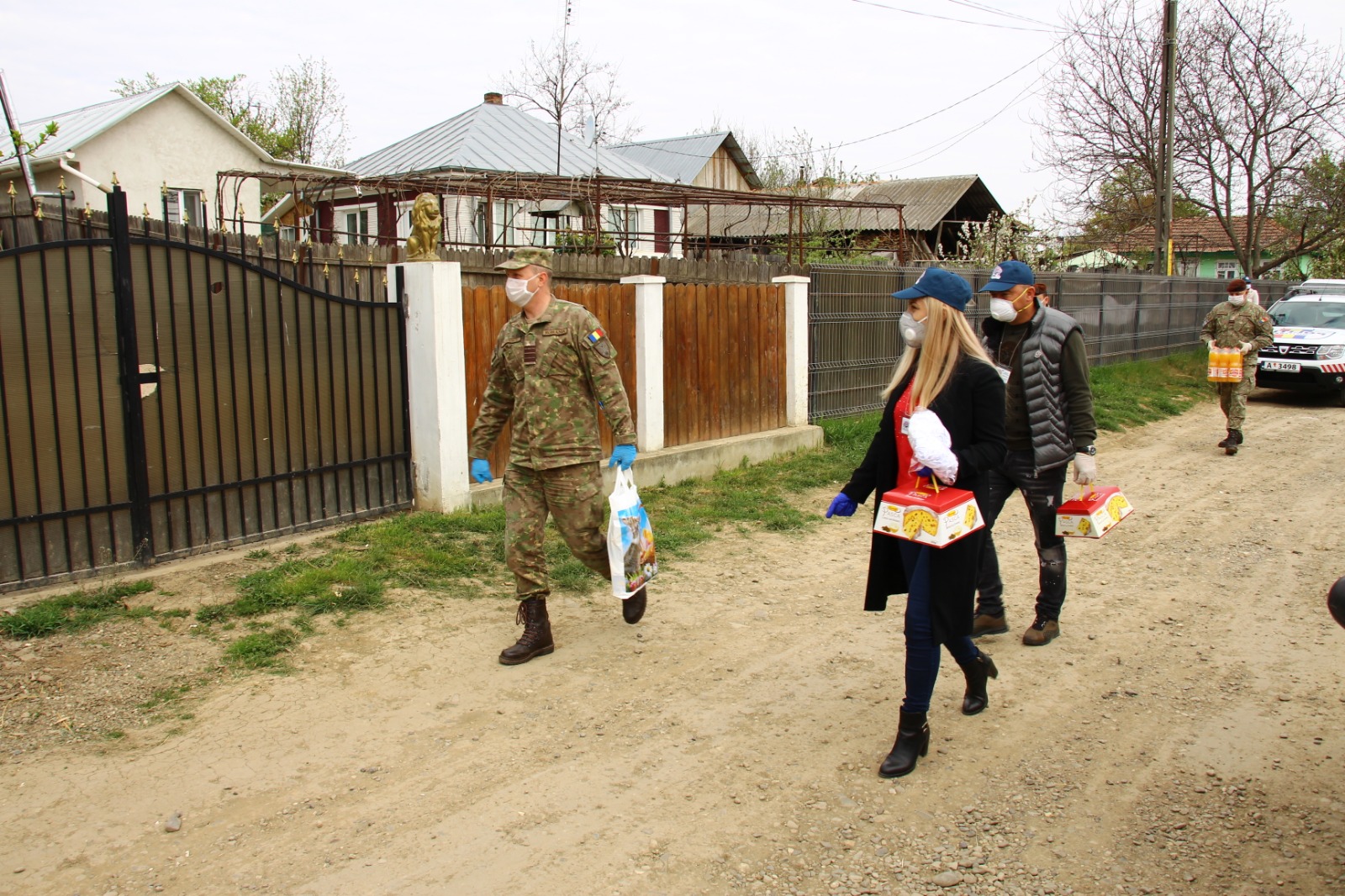 Iași: Asociația ,,Farmecul Vieții” și Brigada 15 Mecanizată ,,Podu Înalt” vor desfășura campania umanitară ,,Împarte tuturor din puținul tău”