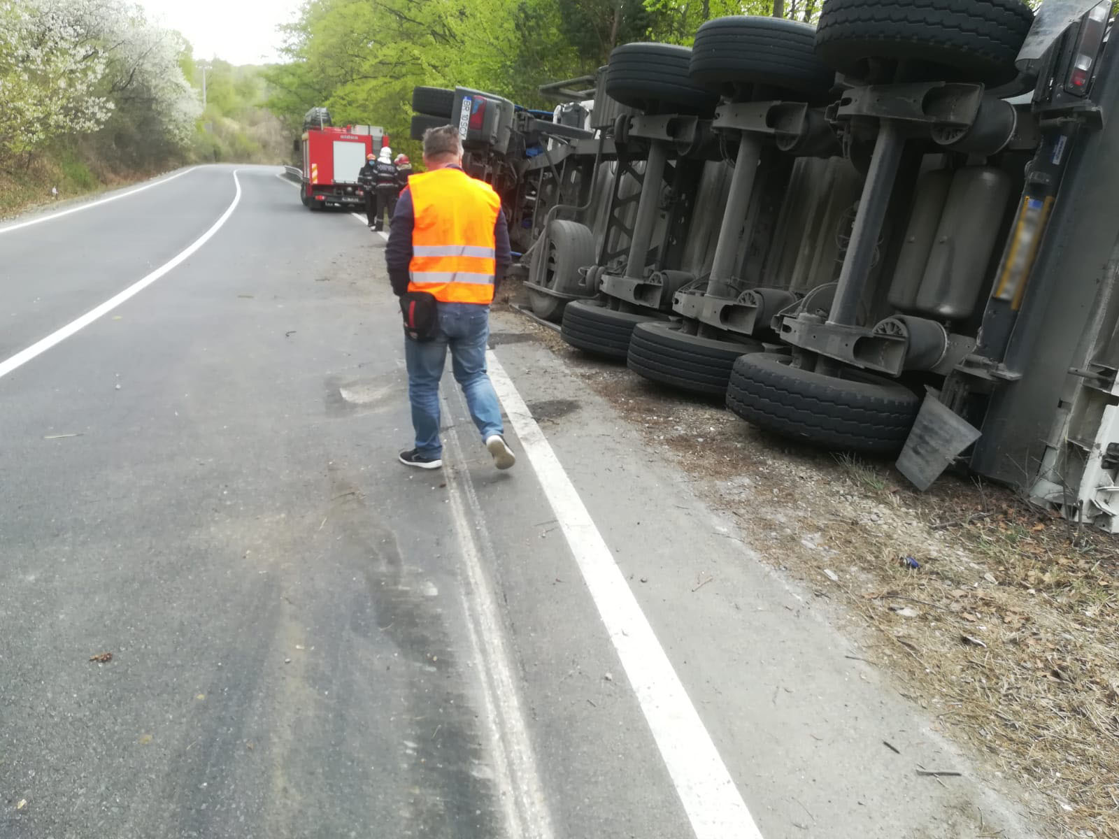 (AUDIO) Suceava: Grav accident rutier pe DN 17. O persoană a murit