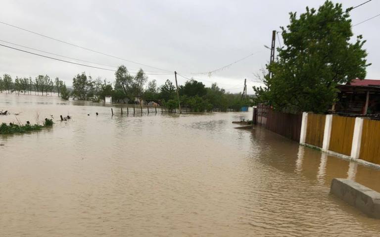 Avertizări de inundaţii pe râuri din judeţele Tulcea şi Galaţi, până la ora 00:00 (hidrologi)