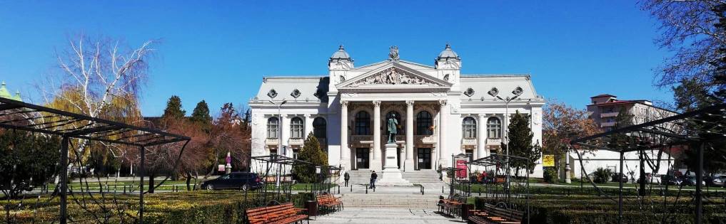 Activităţile în teatre, cinematografe şi restaurante vor fi reluate de la întâi septembrie