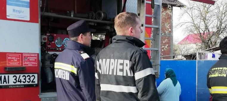 Şeful IGSU: Lichidarea incendiului izbucnit la Spitalul Judeţean din Piatra Neamţ a durat aproximativ 20 de minute şi au acţionat peste 150 de persoane