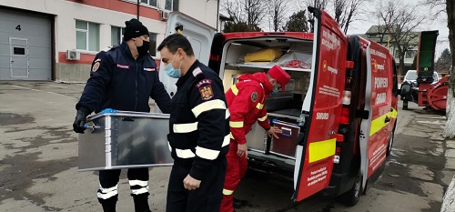 (FOTO) Centru Mobil de Pregătire a Paramedicilor la ISU Iași