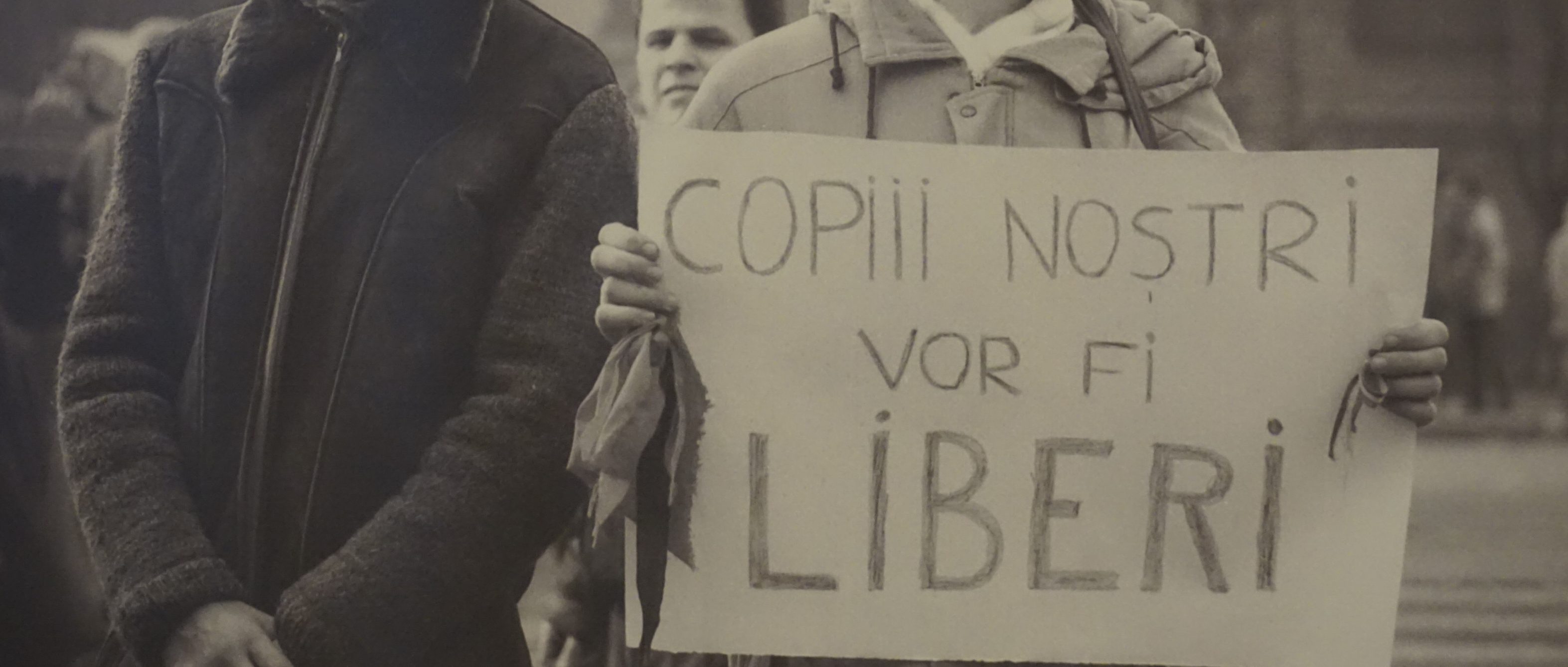 Iași: Expoziție inedită dedicată Revoluției Române din decembrie 1989