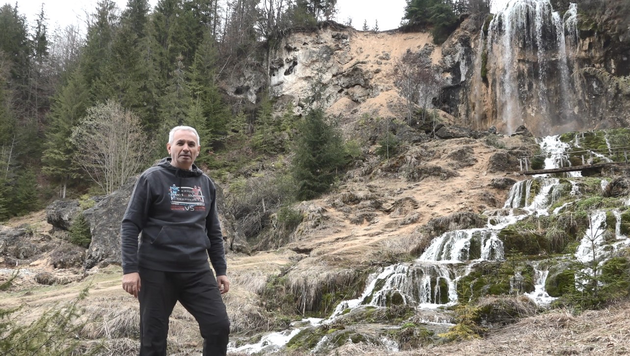 (FILM) „Cascada Pișoaia”/„Cascada de la Vidra”