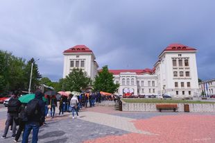 Iaşi: Peste 1.000 persoane vaccinate în prima zi a maratonului de la Universitatea de Medicină ‘Gr.T.Popa’