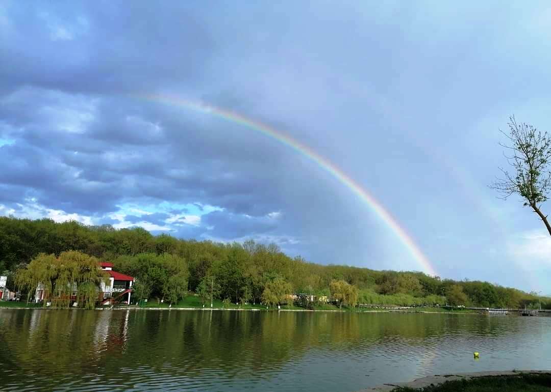 ANM: Varianţii de temperatură în majoritatea regiunilor ţării, săptămâna aceasta; temperaturi şi de 29 de grade, local, săptămâna viitoare