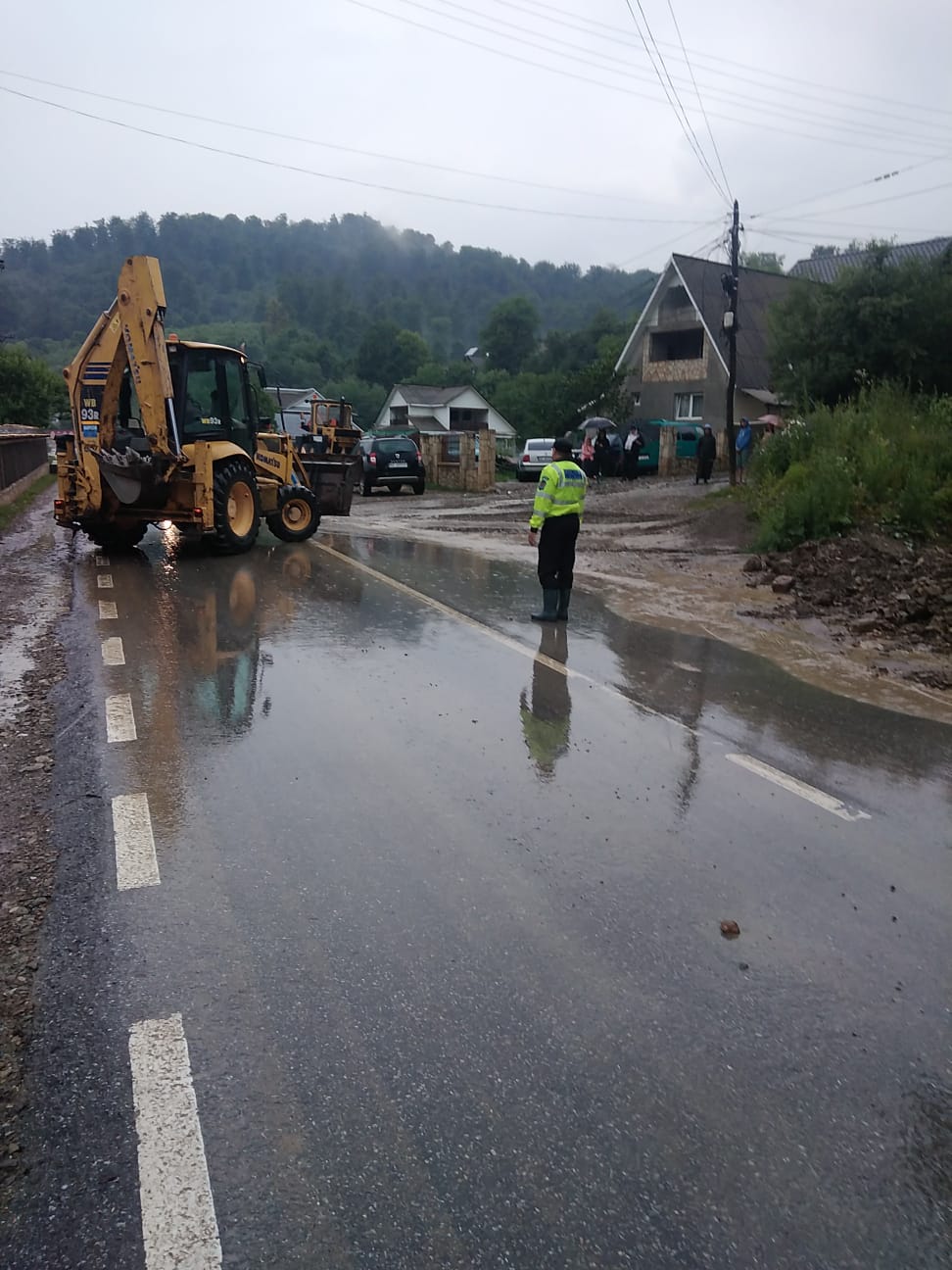 Probleme din cauza codului ROŞU de vremea rea în judeţul Neamţ