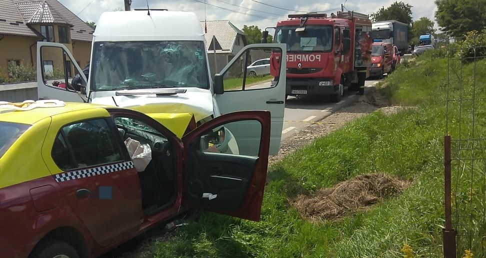 (UPDATE) Neamţ: O persoană rănită în accidentul rutier de ieri, de la Răucești, a decedat