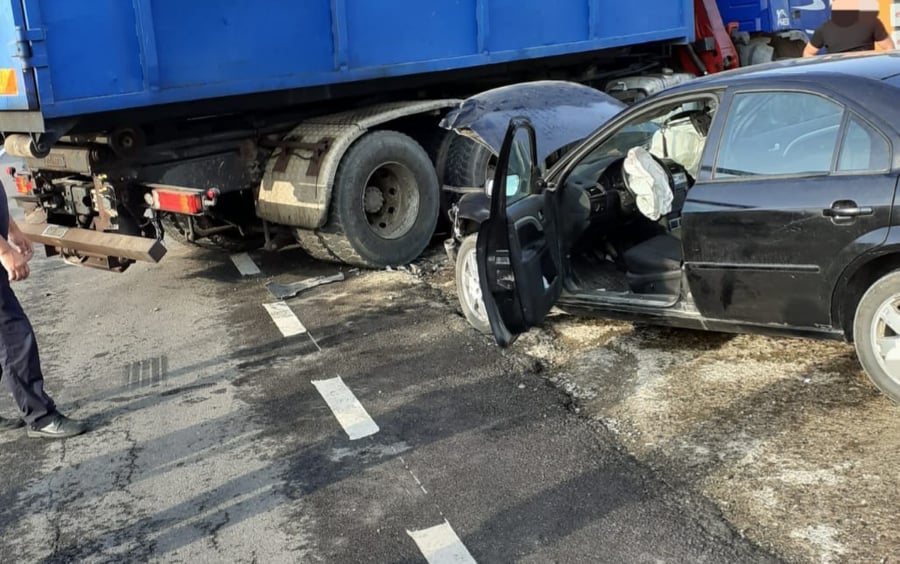 Neamţ: Accident cu trei răniţi pe DN 15C, la Răuceşti