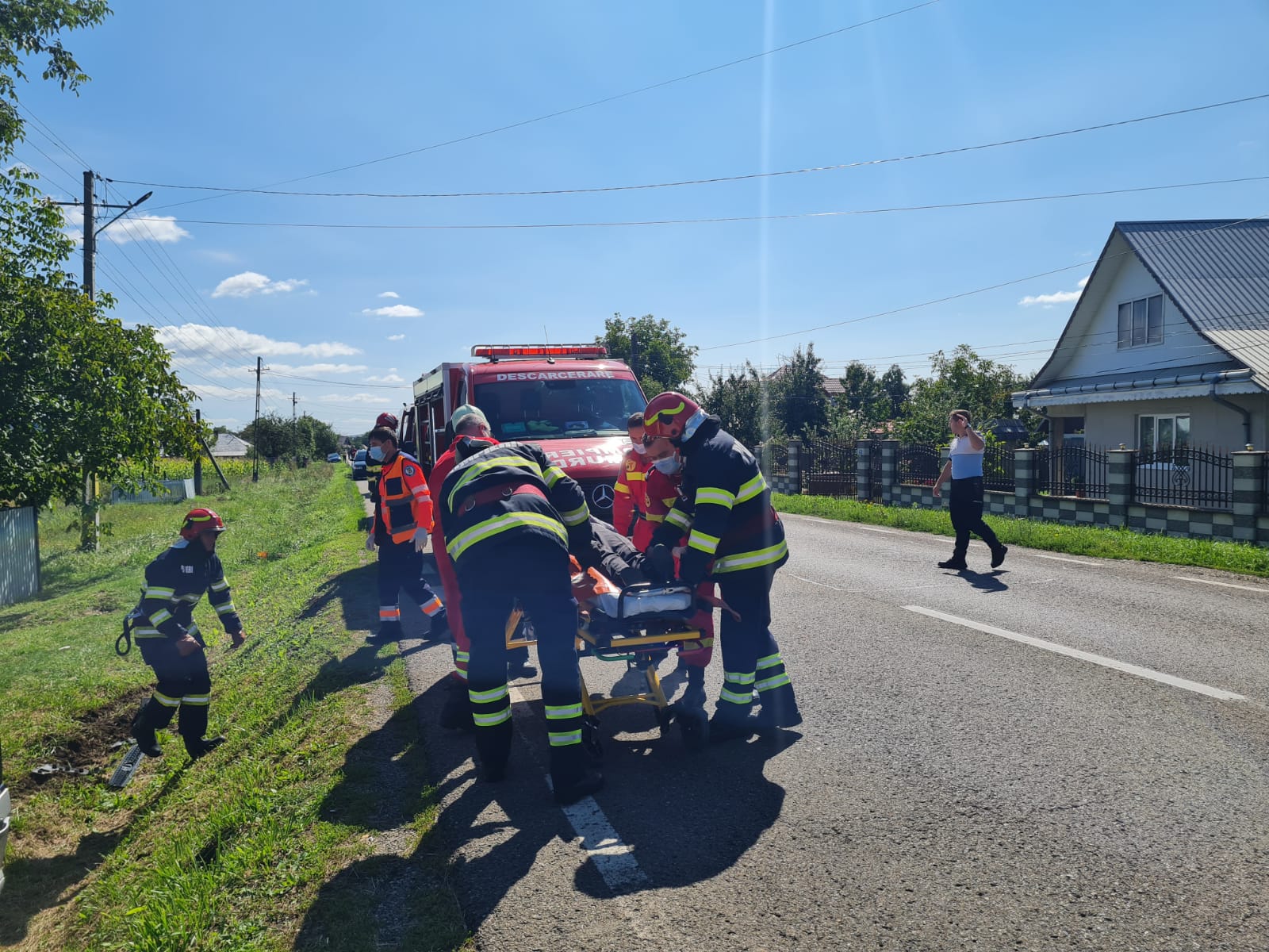 Neamţ: Accidentul de la Oşlobeni a fost provocat de o şoferiţă în vârstă de 74 ani