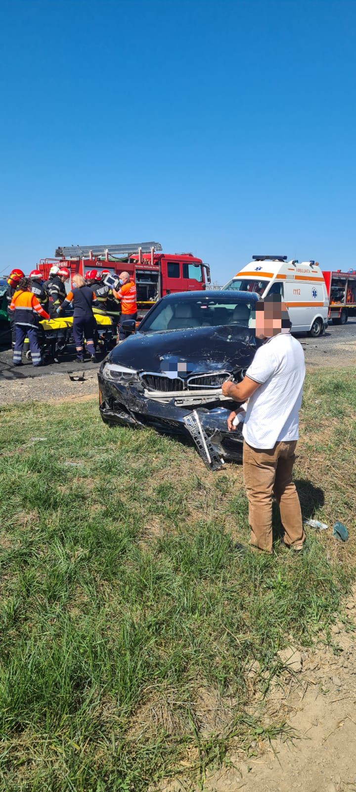 Vrancea: Trei persoane rănite în urma unui accident rutier pe DN2, la Bizigheşti